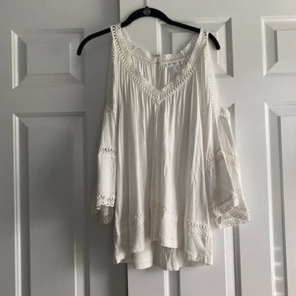 Venus cold shoulder top
